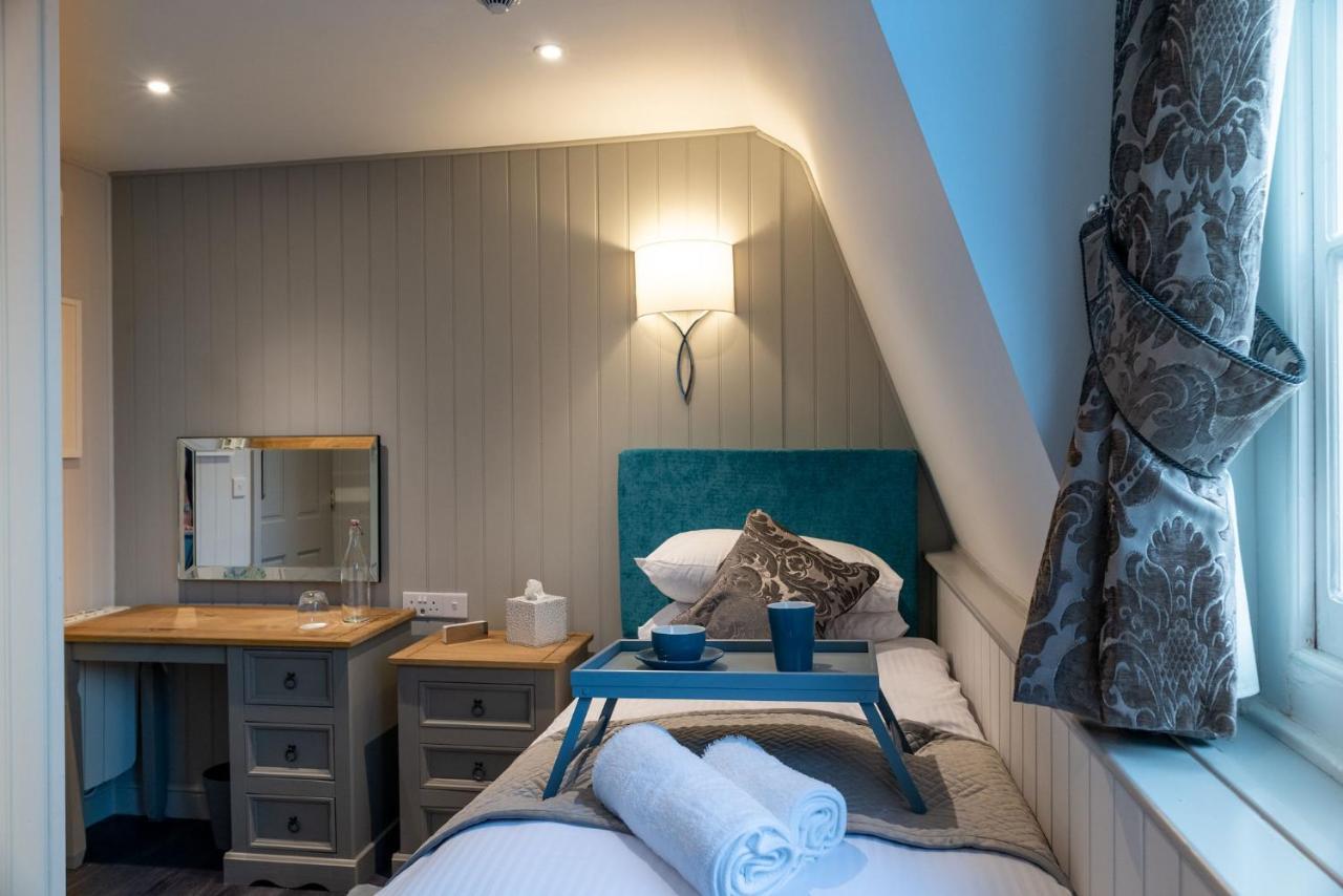 The Three Crowns B&B 플리머스 객실 사진